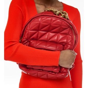 ✨SALE✨Zara quilted backpack ✨SALE✨